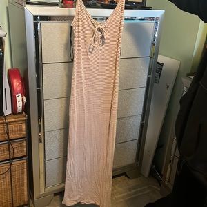 Maxi dress by forever 21